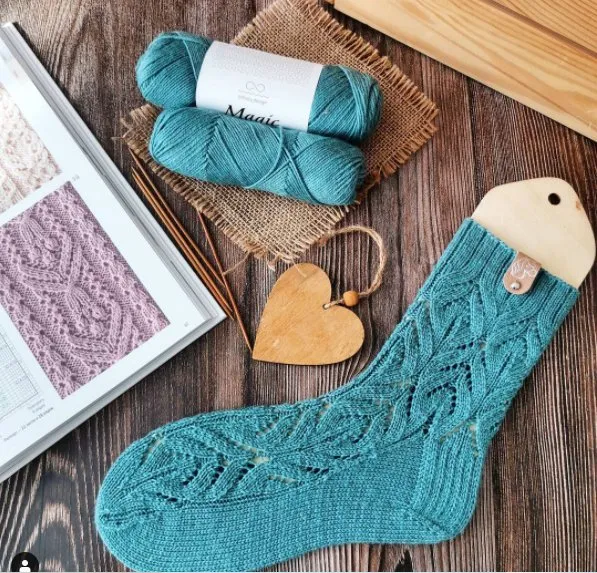 Носочки autumn_waltz_socks (mari.rommanova)
