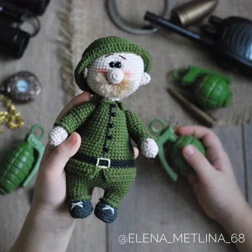 Солдатик (Елена Метлина)