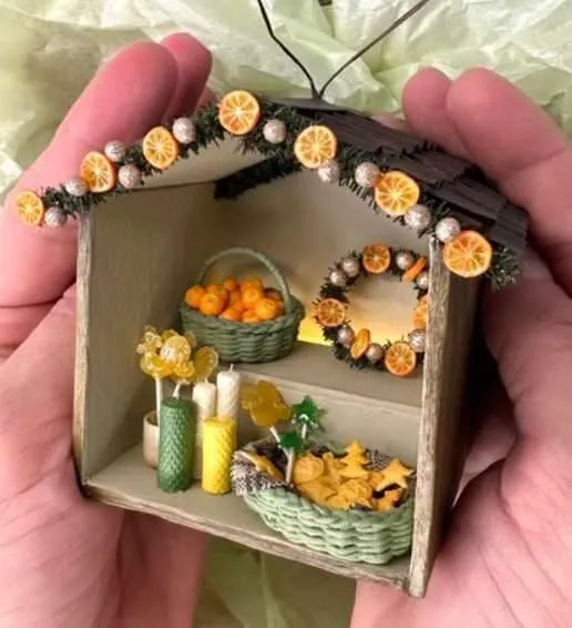 Новогодний домик (yum_yum_miniatures)