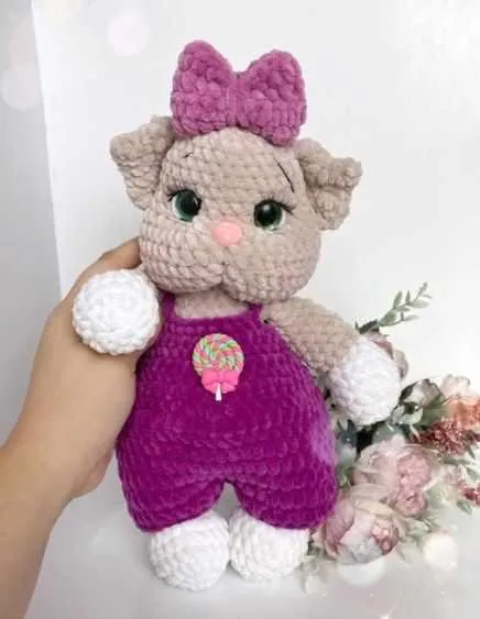 Кошечка Тамара с гардеробом (Ирина Сумина)