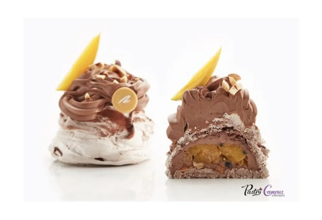 [Pastry Campus] Пирожное Павлова. Чёрный и белый лебедь (Мария Селянина)