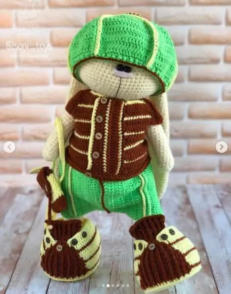 [Вязание] МК Комплект одежды «Кайл» для Зайки/Кота( Ирина Тарасова, soni_toys)