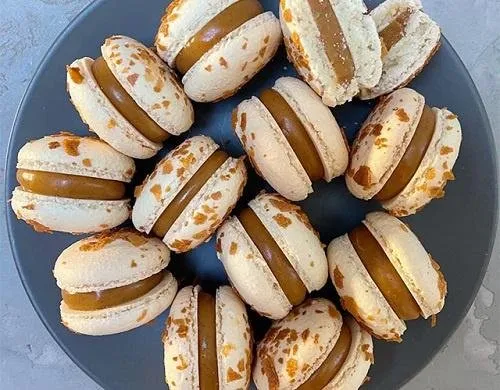 Macarons с соленой карамелью (Анна Томильчик)