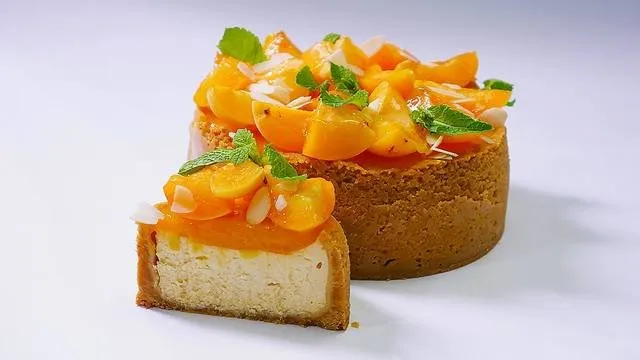 [Pastry School] Чизкейк без глютена и сахара «Абрикос-миндаль» (Елена Крохмаль)