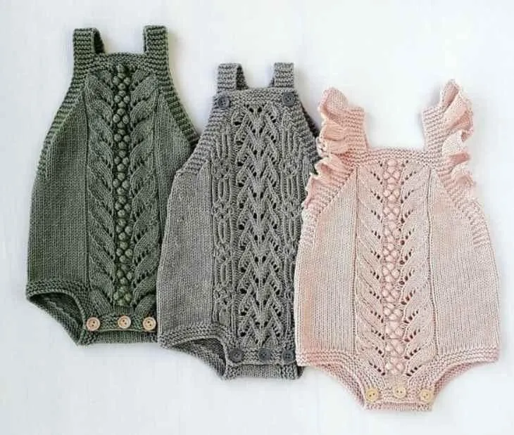 Ромпер вязаный Bloom, для новорожденных. Спицы (knitting.pattern)