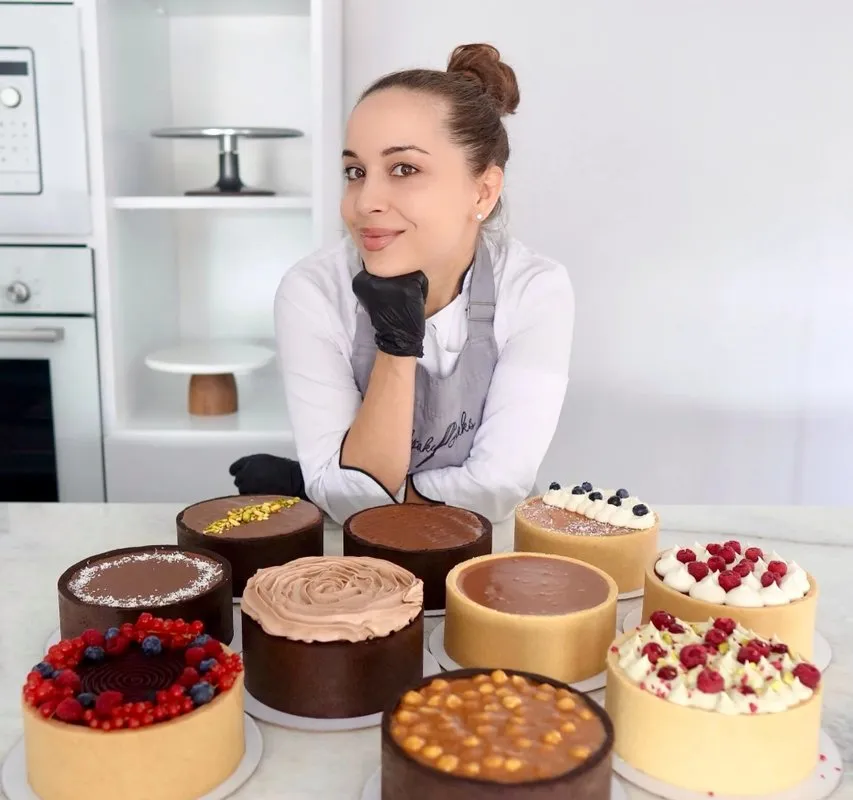 [MyCakeAleks] Сборник 10 чизкейков (Александра Голобородько)