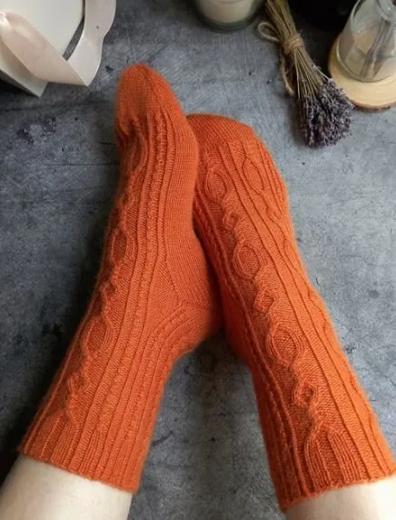 [olgaalexeeva_knit48] Носки Alienated (Ольга Алексеева)