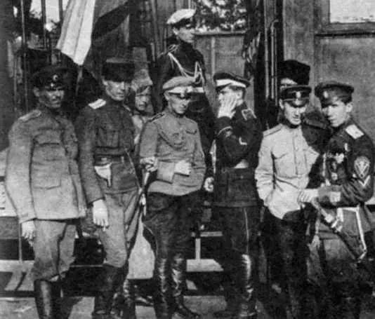[Архэ] Великая Российская Революция. От Бреста — до осени 1918 г. (Петр Рябов)