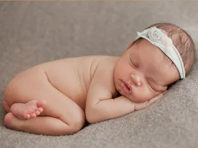 Видео курс по фотосъемке новорожденных Newborn (Алена Гороховская)