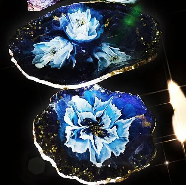 Сервировочное блюдо в технике Resin Art (Наталия Чабина)