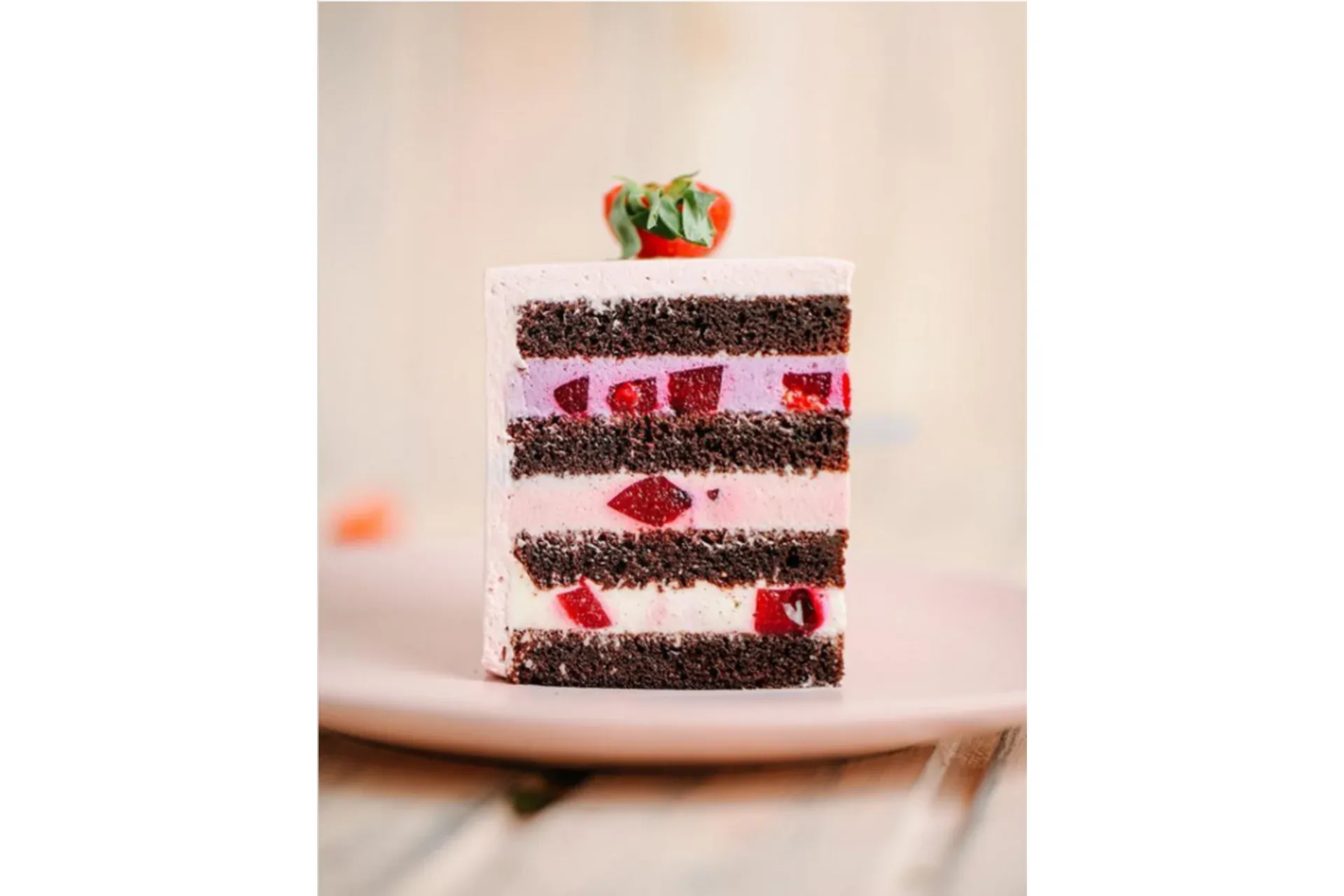 [Alina2Cake] Торт Лето, ягоды и шоколад (Алина Ахмадиева)