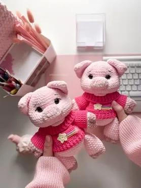 [toys.plush.love] Пигги (Настасья Базанчук)