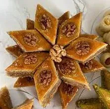 Пахлава (Афина Исаакова)
