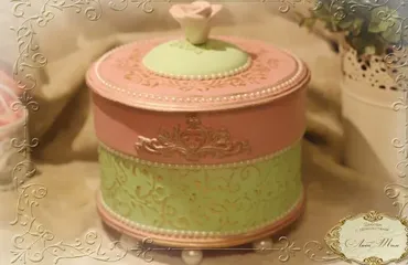 Круглая шкатулка Зефирная нежность (Люба Тим)