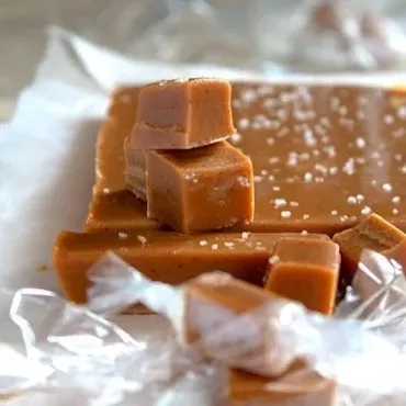 Вкуснейшая соленая карамель и нежная сливочная домашняя ириска с солью (Юлия Бугимваева)