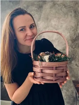 [Artconfi.studio] Осенняя корзина с ежиком (Виктория Токмакова)