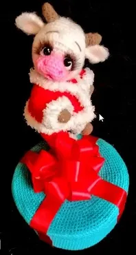 Бычок в коробке  (Алла Федюнина)