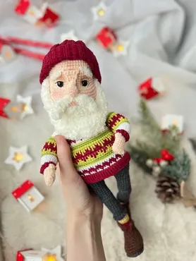 [uli.toys] Санта (Ульяна Сергеева)
