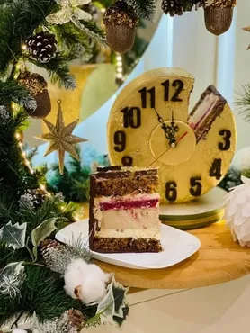 Торт Новогодние часы (Анастасия Политыкина)