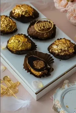 Яйцо «Ferrero Rocher» (Екатерина Завирюха)