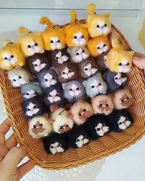 Котики батончики. Спицы (Людмила Жердева)