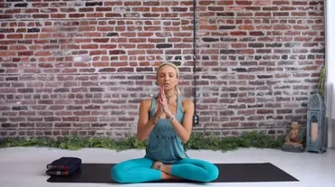 [Bohobeautiful] Yin Yoga Upper Body & Back Release (Juliana Spicoluk)