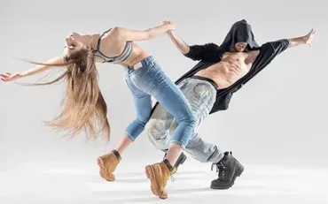 Танец в стиле Contemporary: первые шаги (Татьяна Бурмантова)