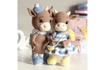 Бычок Француа и коровка Фелиция (Екатерина Ремизова)