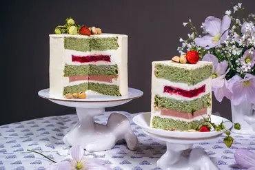 Торт Изумрудный с клубникой (Юлианна Сухотерина)
