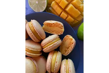 Крышки макарон на французской меренге без сушки (Анна Томильчик)