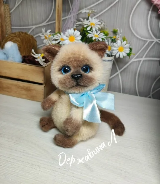 Котейки (Любовь Державина)