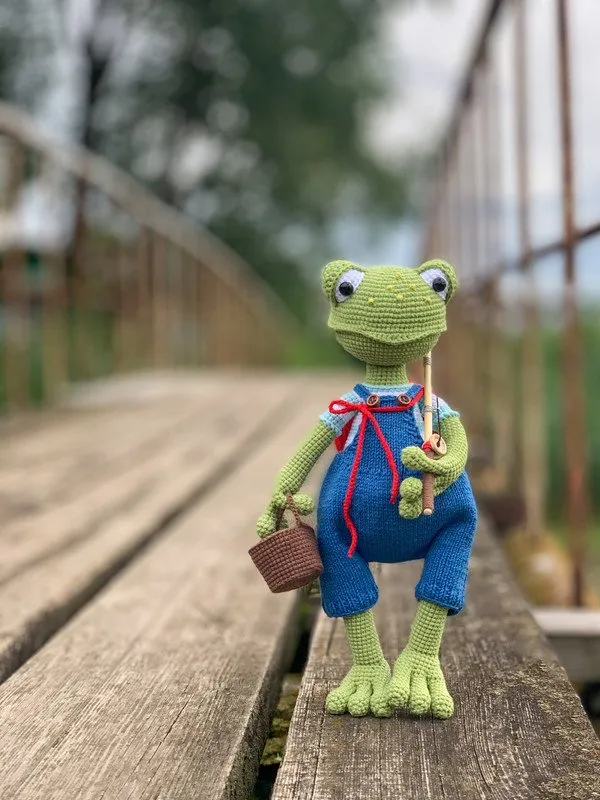 [Novikova_toys] Лягушонок Томас (Ольга Новикова)