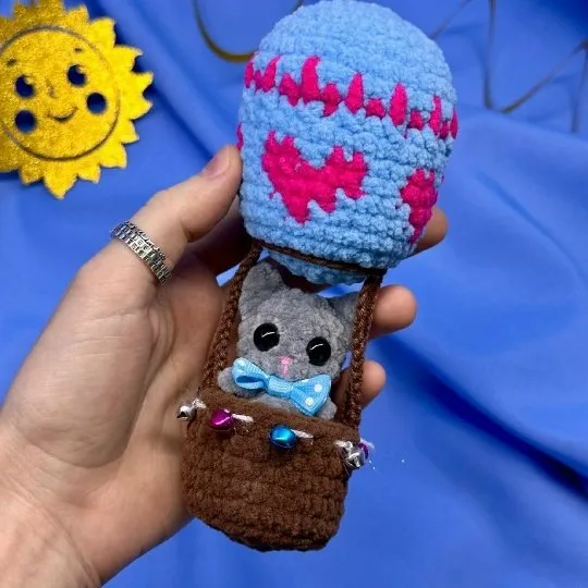 [Nastik Toys] Котенок на воздушном шаре (Анастасия Волнухина)