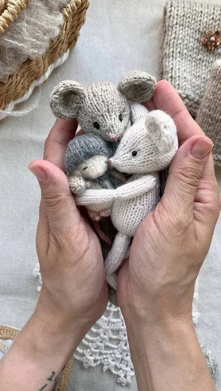 [Knit By Mary Nik] Мышка Пикси + Мышка малышка (Мария Никулина)