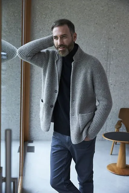 Мужской жакет The Gentleman (Sascha Knits)
