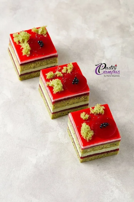 [Pastry Club] Кондитерский клуб.  Май 2025. Маковое поле 2.0 торт и пирожные (Мария Селянина)