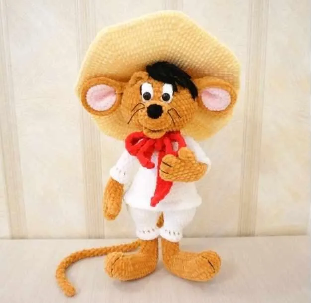 [evgenia_knitted_toys] Мышь Спиди Гонзалес (Евгения Гаврилова)