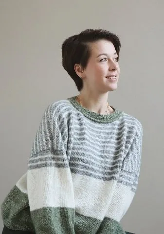 [Aura Yarns] Джемпер aura lain or shiny