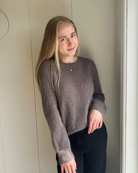 [Вяжи.ру] Вязаная спицами простая кашемировая блуза Maria (Lene Holme Samsøe, Le knit)