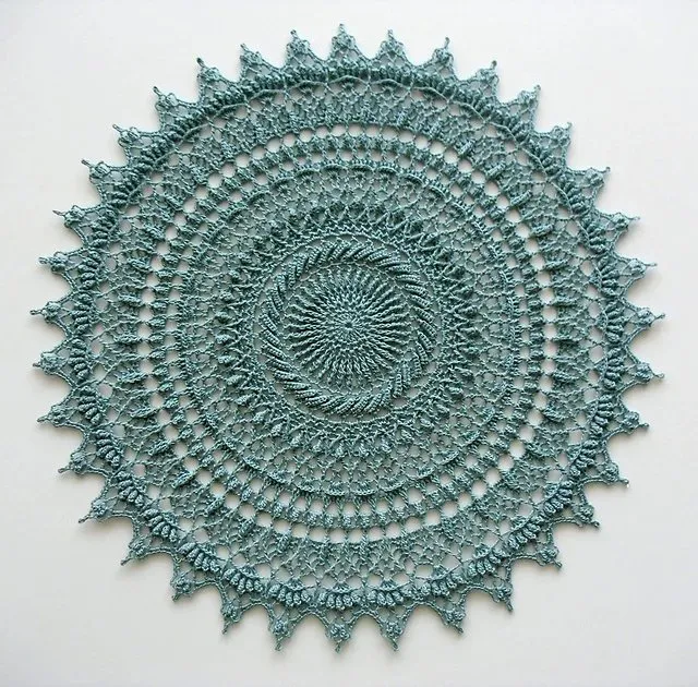 Салфетка Раулия (Галина Борисова)