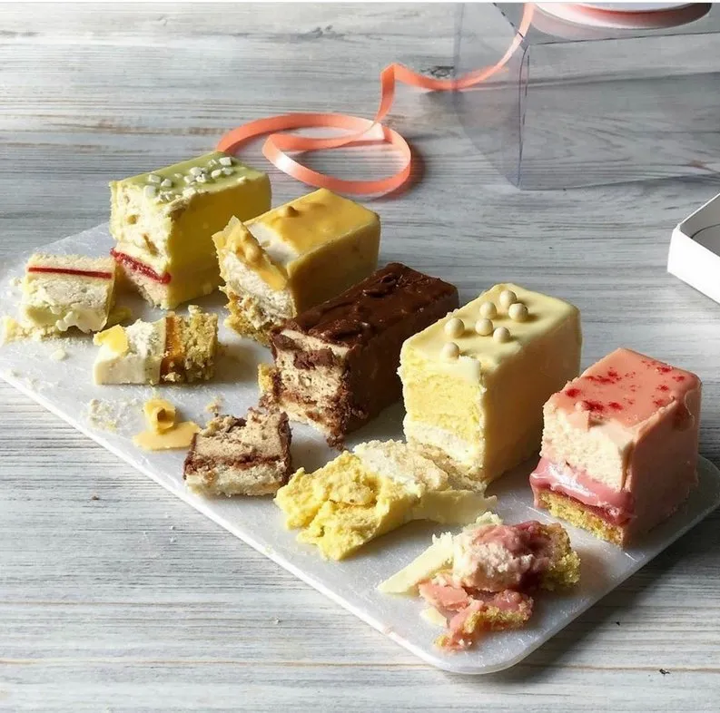 [shescake] Нарезные пирожные. Манго-маракуйя-молочный шоколад