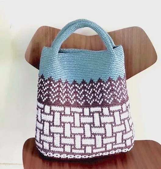 [Ravelry] Сумка Hertta (michiyo)