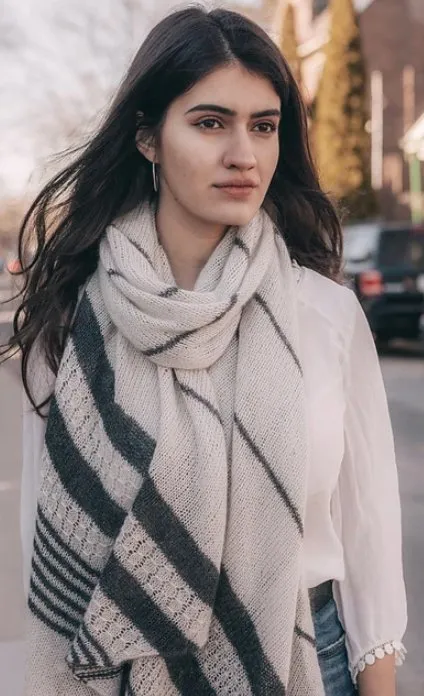 Палатин Bias Shawl (EweKnit Toronto)