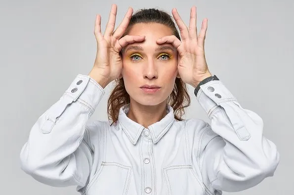 [facepilates] Работа с нависшим веком (Дарья Орлова)