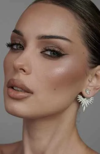 Mocha Mousse Makeup (Таня Пось)