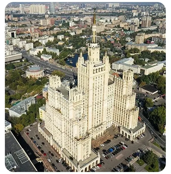 [Умные люди] Семь московских высоток (Никита Брусиловский)