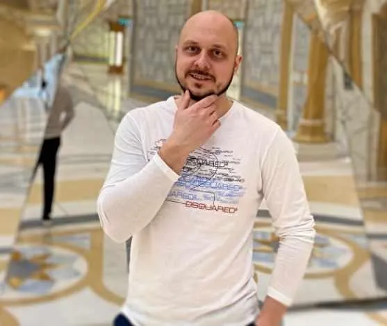 Движ с 0 (Дмитрий Коренко)