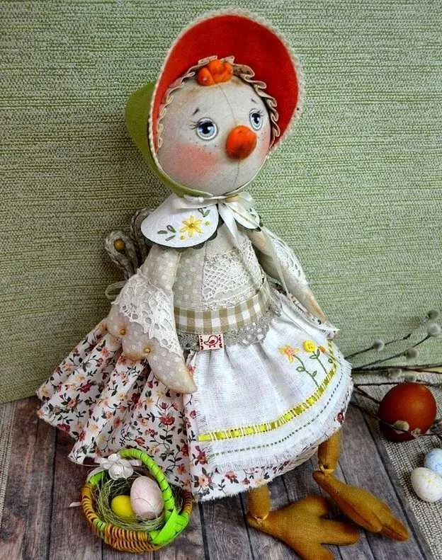 [Панпина] Пасхальная курочка (Лариса Садакова)
