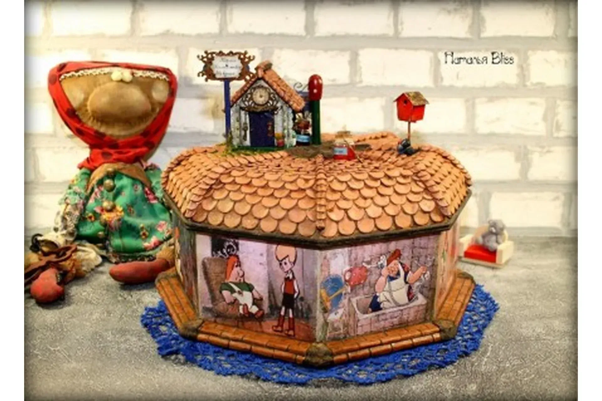 Короб «Карлсон, который живет на крыше» (Наталья Блисс)