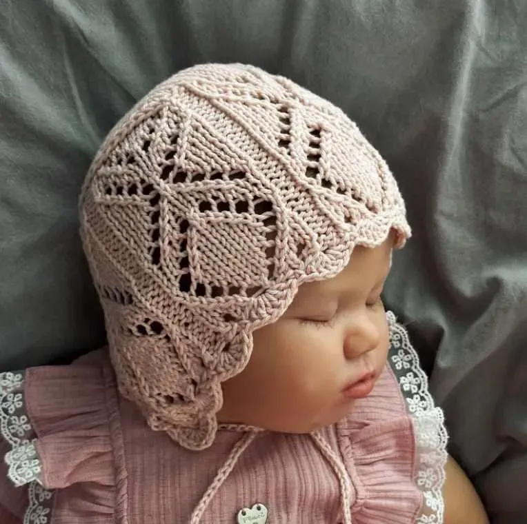 Чепчик  Romantic hat (Ксения Маликова)